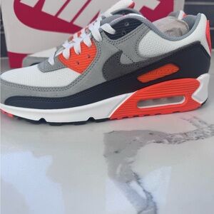 Nike Air Max 90 in White, Grey, Black & Orange